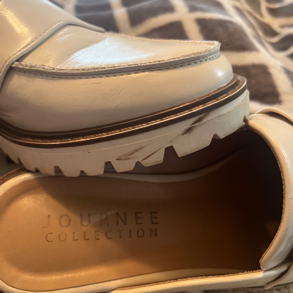 Journee Collection Slides - Picture 4 of 8